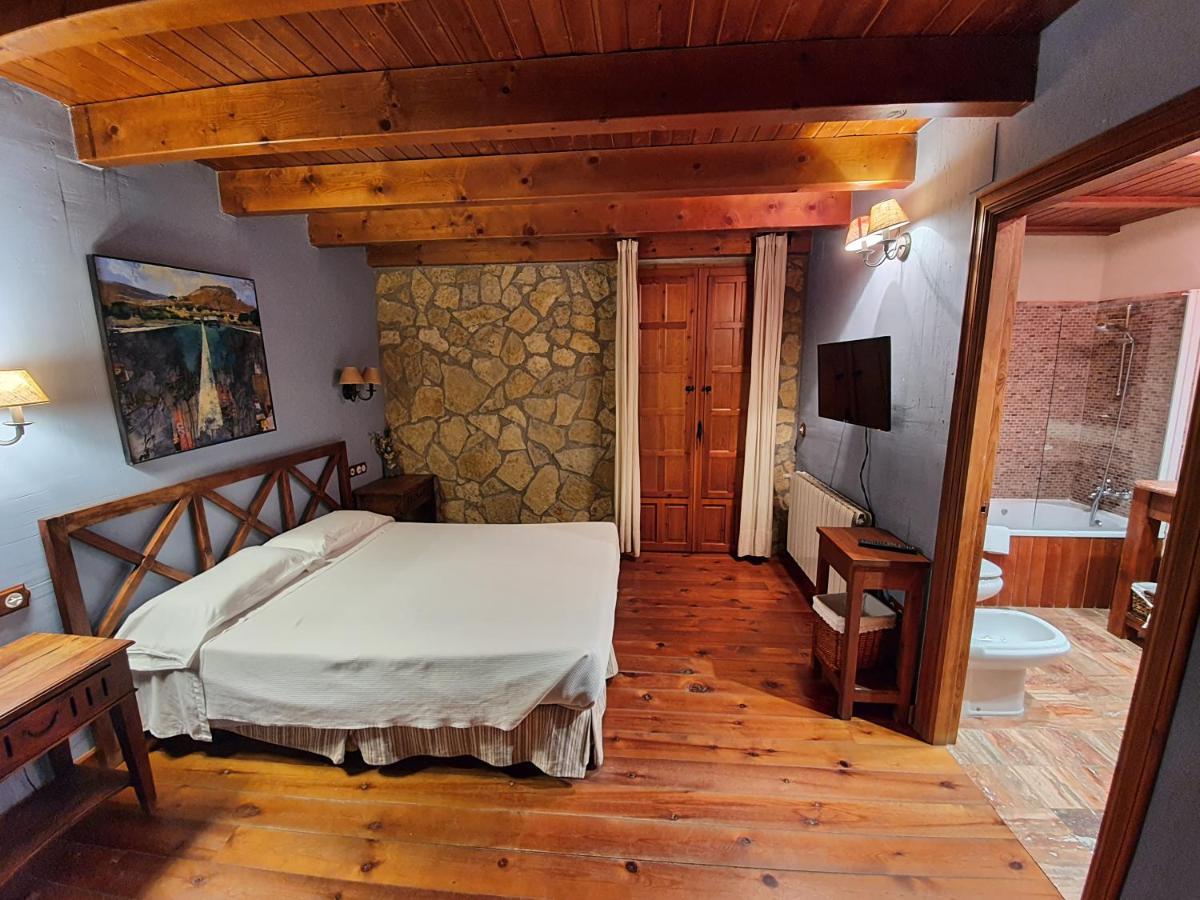 Tierras De Moya Hotel Los Huertos ภายนอก รูปภาพ